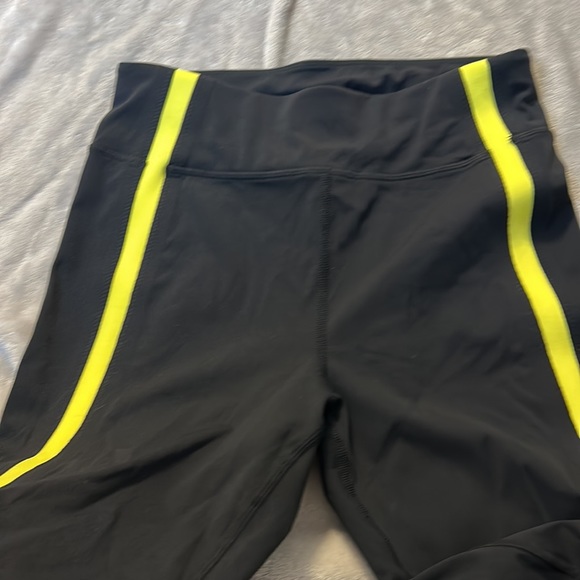 Zyia black leggings with yellow stripe - Picture 3 of 6